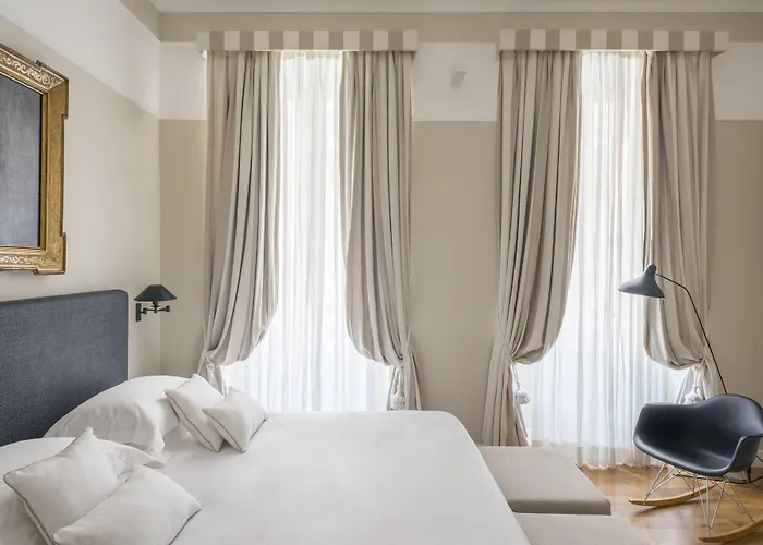 Pensjonat Crossing Condotti 4*